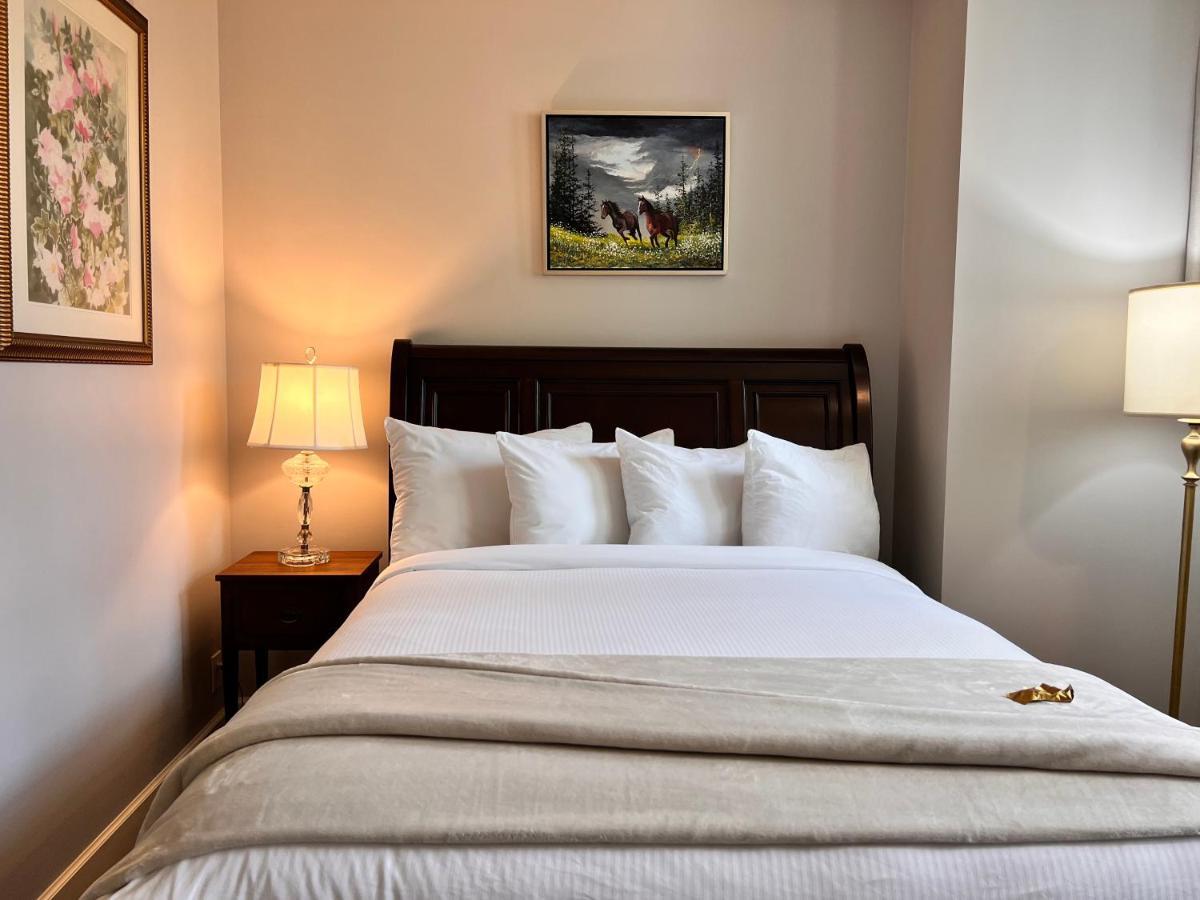 Woodstone Manor Inc. Hotel Sturdies Bay Luaran gambar